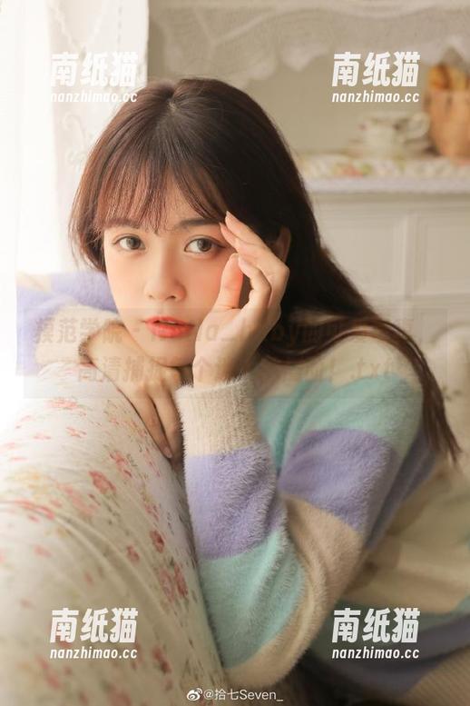 模范学院-NaNa_baby 模范学院 - NaNa_baby的可爱写真,高清捕捉每个迷人的侧面!.txt