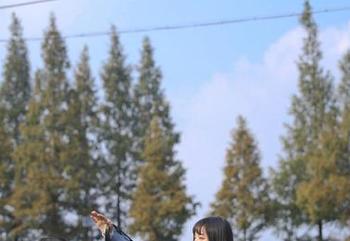 模范学院 – 不同寻常的时尚哲学：沈梦瑶皮衣写真套图中的生命力与创造力.txt