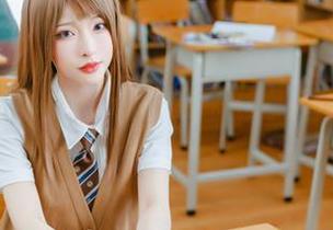 原图欣赏：清水由乃居家写真，免费下载分享她的温暖时光.txt