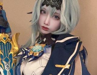 最新写真作品合集：清颜颜子白裙如梦，将你的少女心彻底点燃！.txt