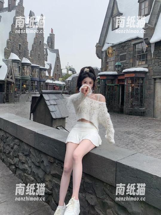 爱蜜社-兜豆靓Youlina 爱蜜社 - 感受兜豆靓Youlina全套眼镜作品的艺术魅力,时尚界的全新风向标!.txt
