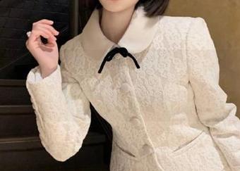 爱蜜社 – 发现酥小白毛衣的图包，独特作品让你瞬间感受冬日的温馨。.txt