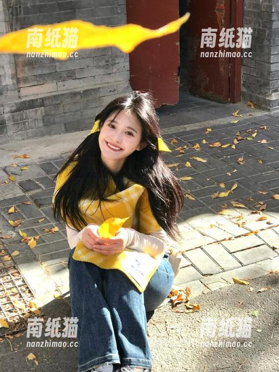 物恋传媒-嘉木 物恋传媒 - 嘉木献上夏日重逢壁纸合集:让每个瞬间都值得被定格的写真时刻!.txt