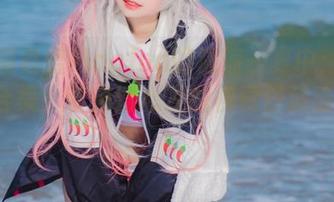 尽在猫君君MaoJun的清凉一夏中：精彩写真合集，带来透心凉的视觉舒适感！.txt