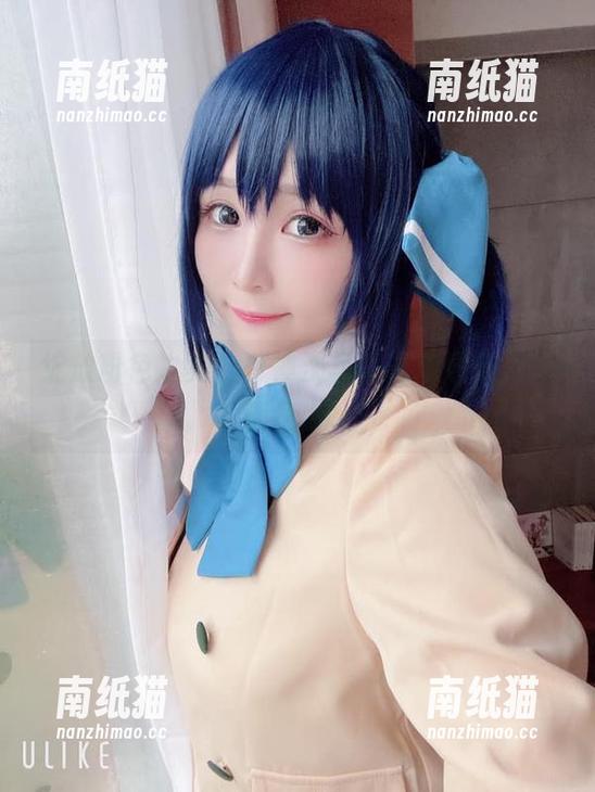 白神泱 绽放粉色之美,白神泱写真更新展示独特创意.txt