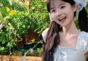 冲破想象的界限，白莉爱吃巧克力安琪拉高清图册让你彻底失控！.txt