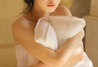 秀人网 – Cris_卓娅祺倾情花嫁写真分享，绽放女性优雅与魅力.txt