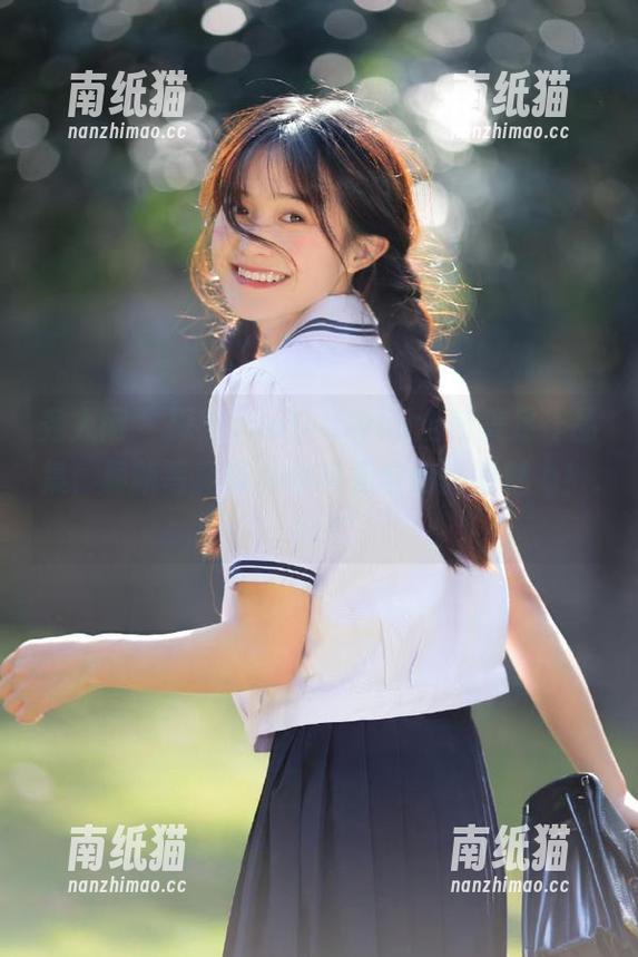 秀人网-youOvOyou 秀人网 - 探索youOvOyou全新美足作品集,最新写真带你领略无与伦比的魅力!.txt