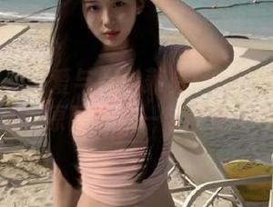秀人网 – 可爱与优雅兼具：z杯悠悠秘书写真原图带你一起欣赏.txt