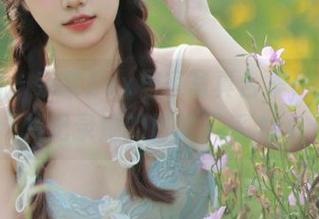 秀人网 – 奈奈Fox居家写真合集，全新图片记录她的日常风采.txt