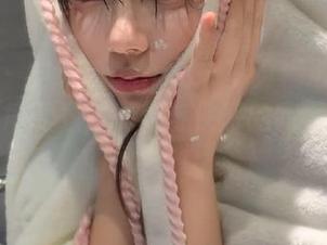秀人网 – 安然anran秘书写真精选：独特的摄影角度下，优雅与性感的完美交融，图片盛宴！.txt