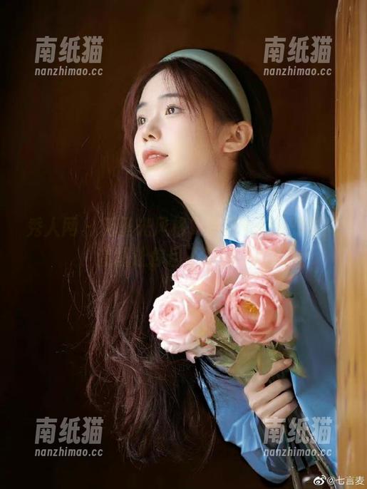 秀人网-小樱koko 秀人网 - 无圣光风格,小樱koko的时尚套图让你目不暇接.txt