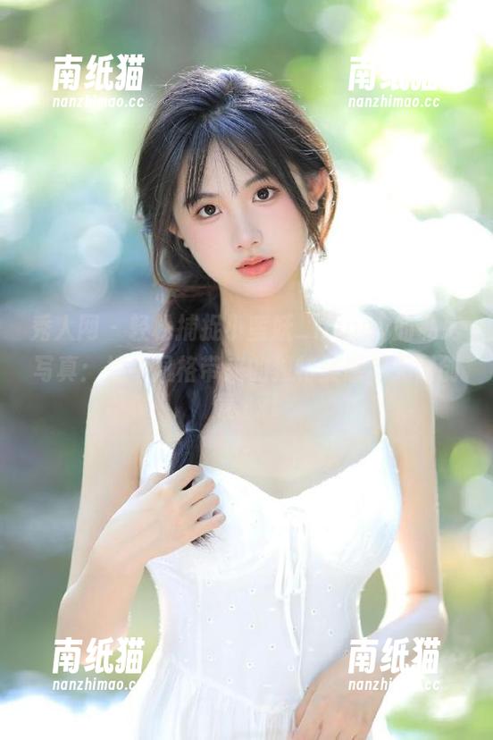 秀人网-小蛮妖_honey 秀人网 - 轻松捕捉小蛮妖_honey的私房写真:奶牛风格带来的独特美感与无限创意.txt