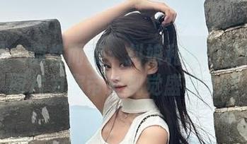秀人网 – 随性而美：抖娘利世的日常福利图片为你带来视觉盛宴.txt