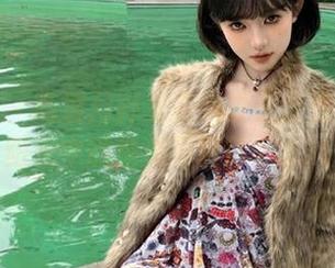 秀人网 – 高清月野兔美妞夏天全集：夏日阳光中的绝美写真作品.txt