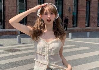 秀人网 – 林星阑黑色写真全集：光与影的完美结合，感受深邃之美.txt