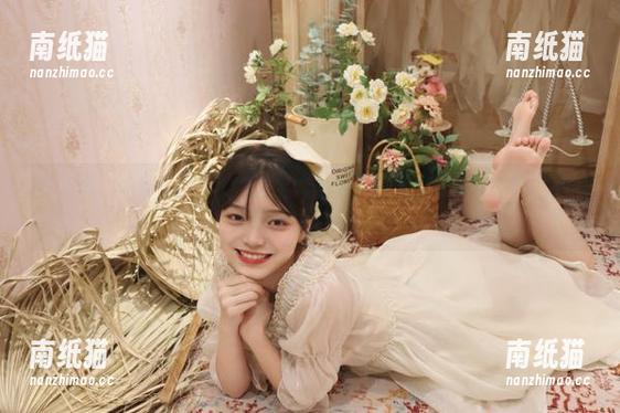 秀人网-江七七 秀人网 - 揭秘江七七的夏天全套写真,毫无保留展现夏日魅力.txt