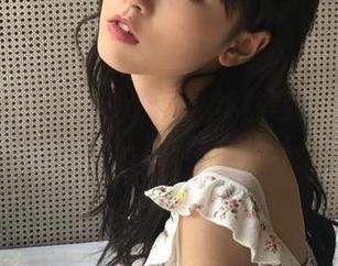 秀人网 – 王梓童Doirs：棉袜写真图册里的幽默风暴，一起笑翻天吧！.txt