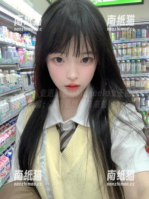 秀人网-玛鲁娜Manuela 秀人网 - 走进玛鲁娜Manuela女王的视觉盛宴:高清美图盛典来袭!.txt