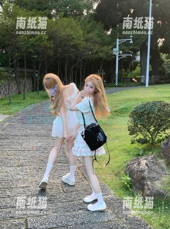 秀人网-玥儿玥er 秀人网 - 通过玥儿玥er的镜头:职场秘书写真作品展现工作的优雅与自信.txt