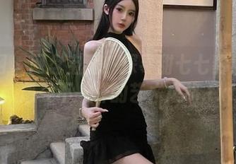 秀人网 – 网盘宝藏：探寻甜七七豹纹写真，感受不一样的艺术风格.txt