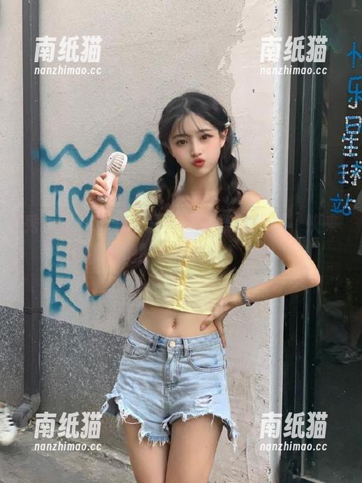 秀人网-甜妮 秀人网 - 高清写真,甜妮黑丝风情,快来看看她的搞笑瞬间!.txt