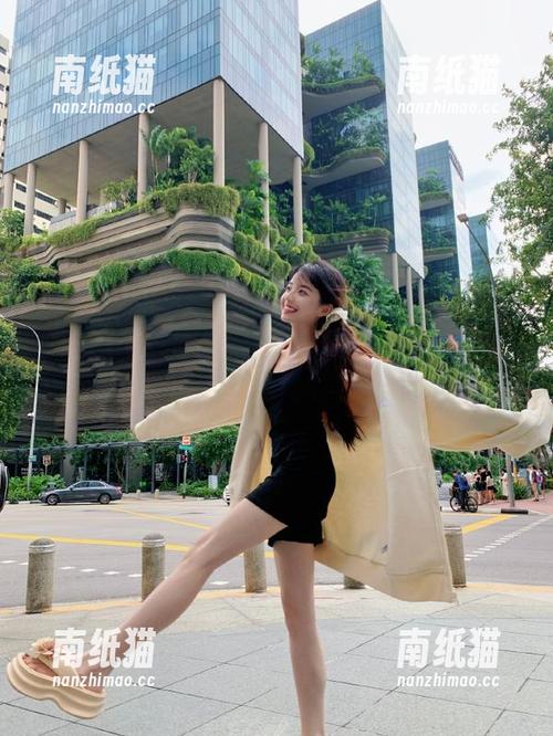 秀人网-程程程 秀人网 - 探索“程程程”美足写真合集,精美图包带你领略她的独特风采.txt