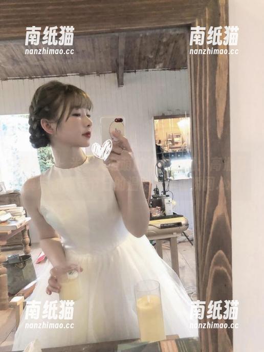 秀人网-米妮大萌萌 秀人网 - 米妮大萌萌的浪漫圣诞:高清写真带你感受节日的温暖与幸福瞬间.txt