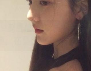 秀人网 – 赵惟依coco无圣光毛衣写真合集：在柔软中找回自我.txt