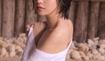 秀人网 – 陈秋雨温柔写意，图库中蕴藏的写真作品带你走入梦幻天地.txt