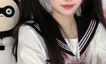 秀人网 – 龙女sunny办公室写真图包：描绘职场生活中的迷人与自信.txt