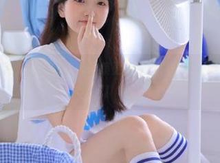 秀人网 – 追踪龙泽美曦最新图集更新，揭开她动人剧情背后的故事吧！.txt