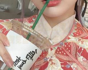 每一张秋和柯基的日常原图，都是我无法抵挡的视觉盛宴，快来观看吧！.txt