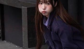 绮梦摄影 – 一场视觉盛宴：子涵的套装写真与精彩图片带来时尚新灵感.txt