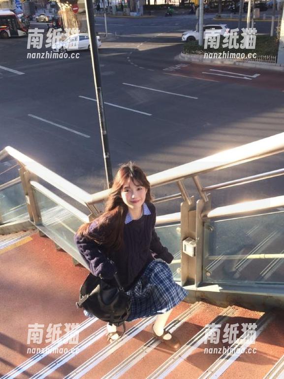 羊小雪juvia 微密圈 - 羊小雪juvia私拍舰长图包–泳衣原图,一场视觉与性感的完美邂逅!.txt