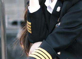 美媛馆 – 领略小尤奈的和服写真美学，精彩内容尽在免费下载中！.txt