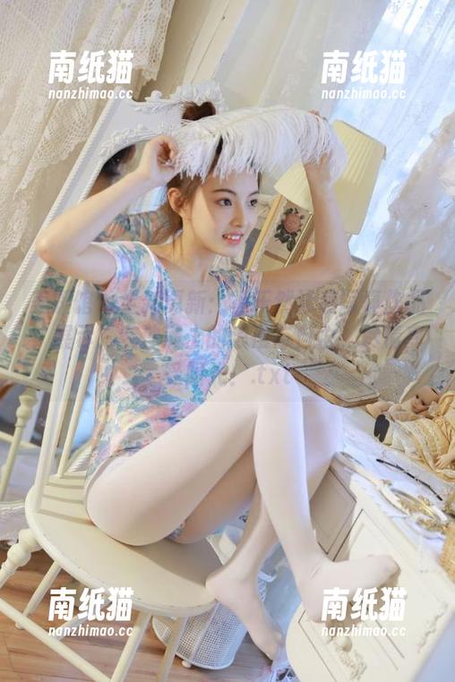 美媛馆-黄乐然 美媛馆 - 全新更新:黄乐然泳装写真作品,展示她在沙滩上的浪漫与自由,尽情享受阳光!.txt