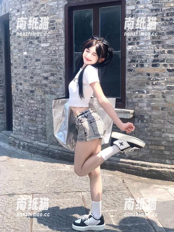 聂傲娇 微密圈 - 沉醉在聂傲娇的浴室里:独特原图图片让人流连忘返.txt