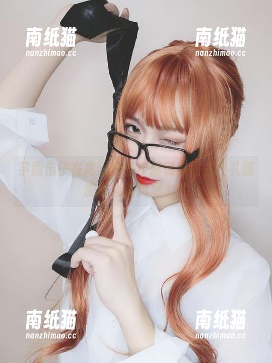 芋圆侑子 芋圆侑子在高清作品中展现路易九世礼服的时尚新风潮.txt