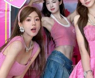 花漾show – 捕捉小尤奈的灵动天使，定制唯美写真作品.txt