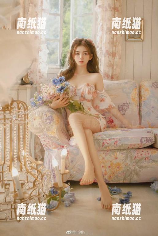 花漾show-小海臀 花漾show - 小海臀万圣节特辑,带来令人心动的美图作品与摄影技巧分享.txt