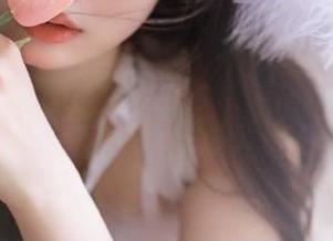 蜜桃社 – 木楠Nan写真合集：每一张都是她秘密的视觉日记.txt