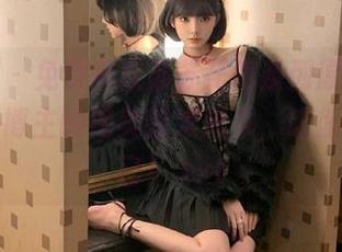 袜啵啵 – 免费获取苏苏花嫁系列原图，揭秘这位博主的绝美新娘风采，让你心动不已！.txt