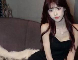 袜涩 – 下载莎莎最新吊带写真，带你一起感受免费的时尚之旅.txt