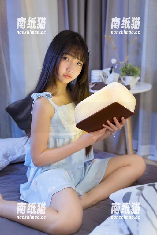 见新摄影 从校园少女风中精选,见新摄影图库为你呈现青春最美瞬间.txt