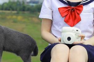 语画界 – 小海臀Rena的制服写真原图分享，细腻与诱惑并存，快来一睹为快！.txt