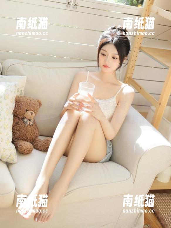 语画界-杨晨晨Yome 语画界 - 杨晨晨Yome比基尼写真系列,精选原图展现迷人曲线与清新气质.txt