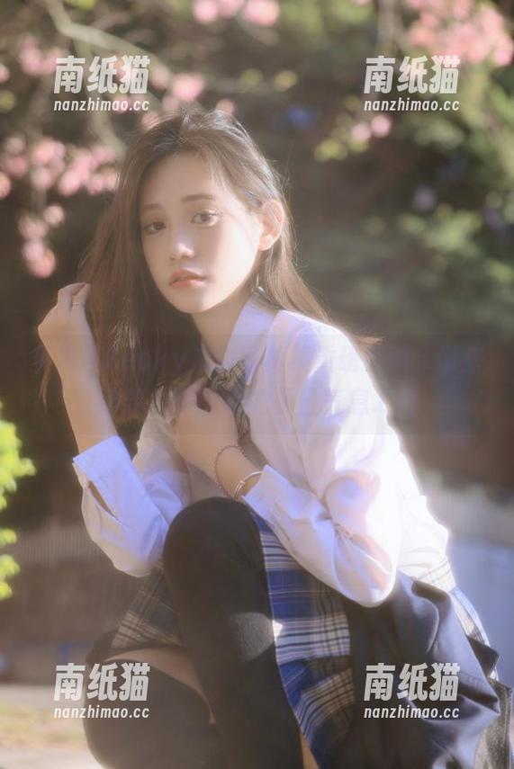 贝贝琪Becky 贝贝琪Becky海边写真集重磅更新,带来清新扑面而来的夏日气息.txt