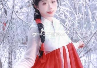 感受贞子蜜桃的镂空魅力，原图让你爱上每一寸细节！.txt