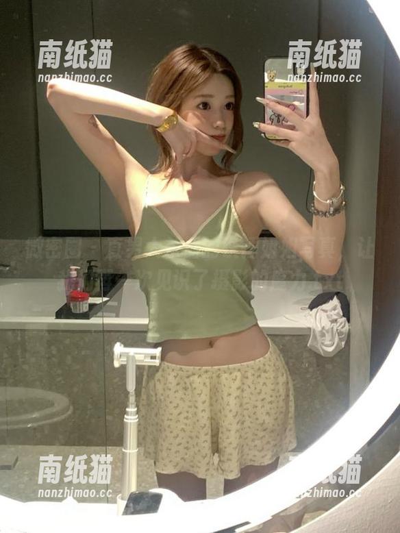 铁锤姐姐 微密圈 - 直男大杀器的铁锤姐姐写真,让我们再一次见识了摄影的魔力.txt